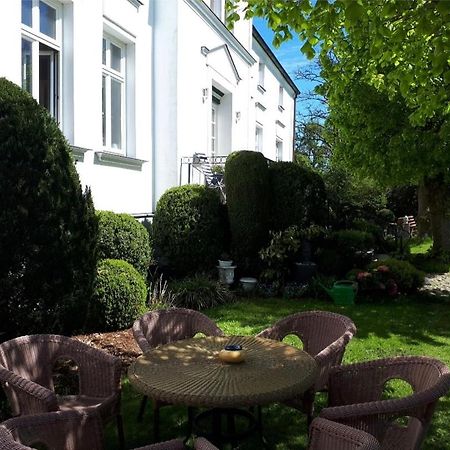 Altes Bauernhaus Im Gruenen Steffenshagen Exterior foto